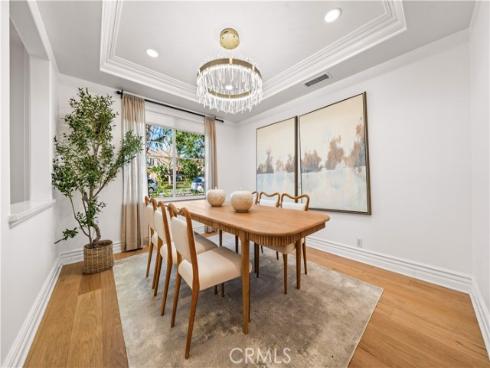 33 Modesto , Irvine, CA