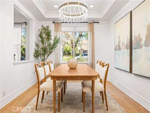 33 Modesto , Irvine, CA