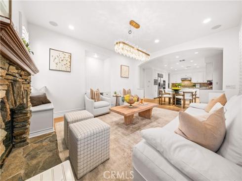 33 Modesto , Irvine, CA