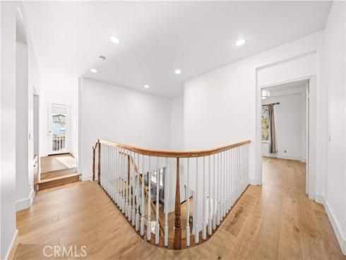 33 Modesto , Irvine, CA