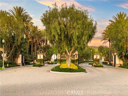 33 Modesto , Irvine, CA