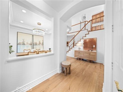 33 Modesto , Irvine, CA