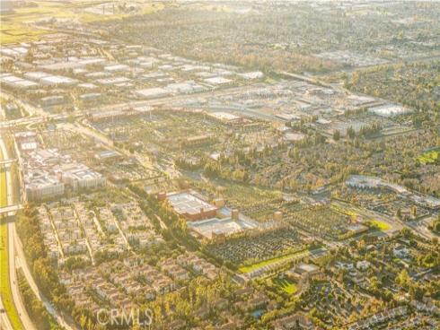 33  Modesto  , Irvine, CA