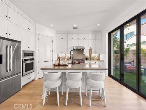 217 Piazza , Irvine, CA