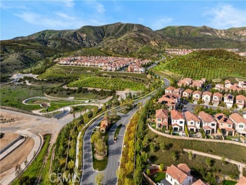 217 Piazza , Irvine, CA