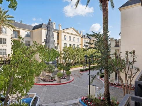 2202 Watermarke , Irvine, CA