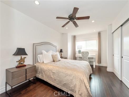 111 Hillcrest , Irvine, CA