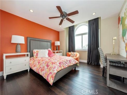 111 Hillcrest , Irvine, CA