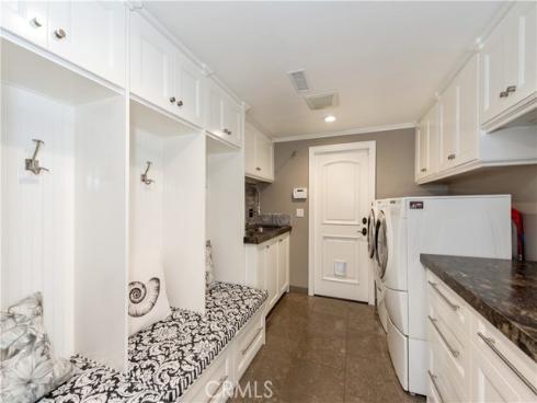 111 Hillcrest , Irvine, CA