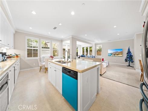 16 Sedgewick , Irvine, CA