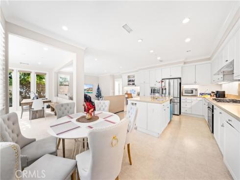 16 Sedgewick , Irvine, CA