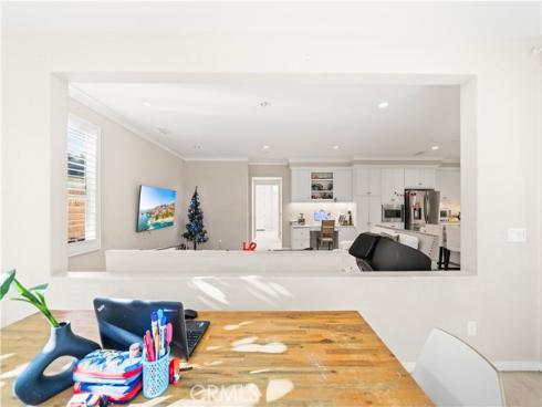 16 Sedgewick , Irvine, CA