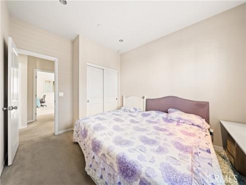 16 Sedgewick , Irvine, CA