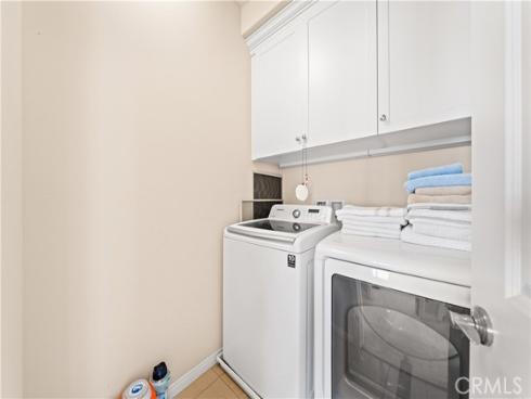 16 Sedgewick , Irvine, CA