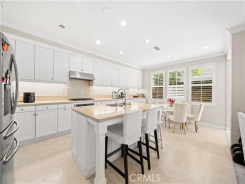 16 Sedgewick , Irvine, CA