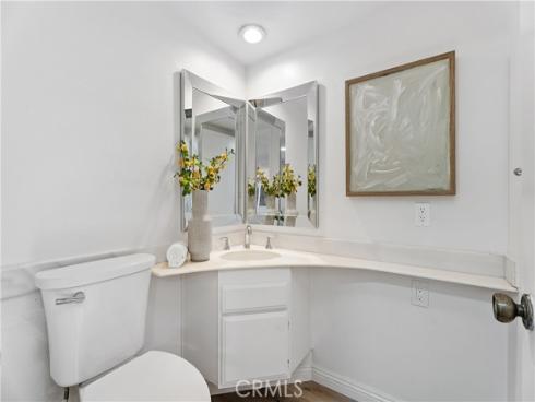 16 E Yale Loop #28 , Irvine, CA