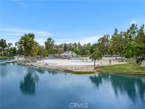 16 E Yale Loop #28 , Irvine, CA