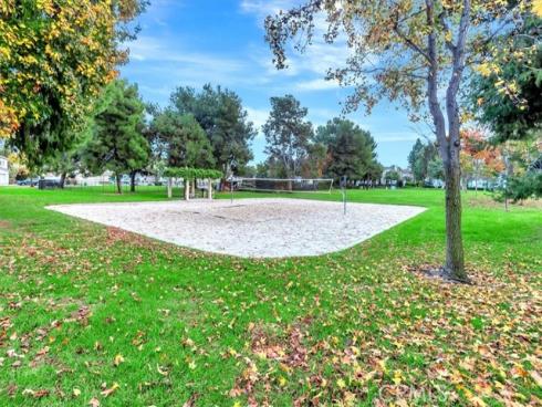 19 Briarglen , Irvine, CA