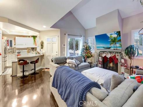 19 Briarglen , Irvine, CA