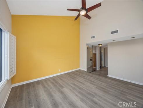 3 Palos 51 , Irvine, CA