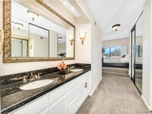 3 Palos 51 , Irvine, CA