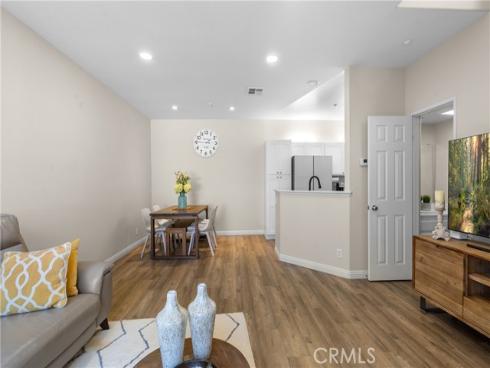 311 Falcon Creek , Irvine, CA