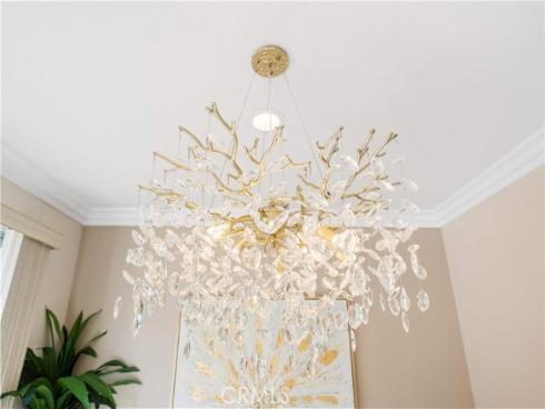 21 National Place , Irvine, CA