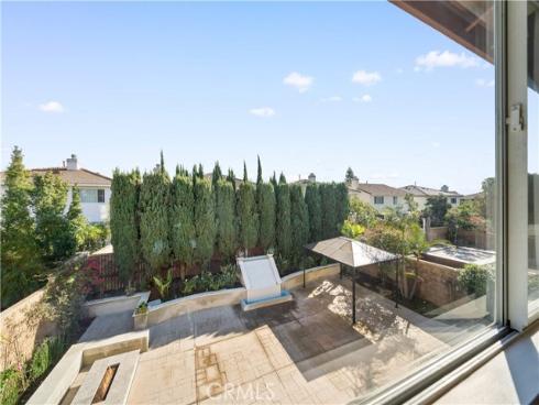 21 National Place , Irvine, CA