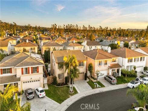 21 National Place , Irvine, CA