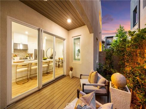 102 culture , Irvine, CA