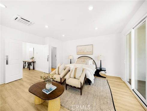 102 culture , Irvine, CA