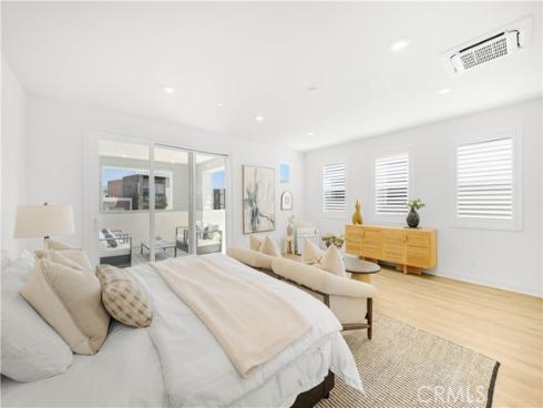 102 culture , Irvine, CA