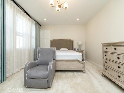 200 Zawn , Irvine, CA