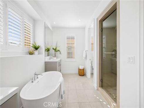 106 Albero , Irvine, CA