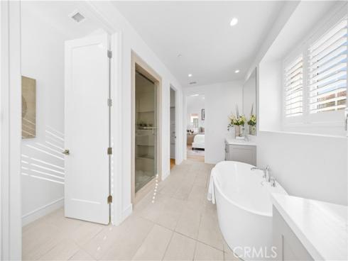 106 Albero , Irvine, CA