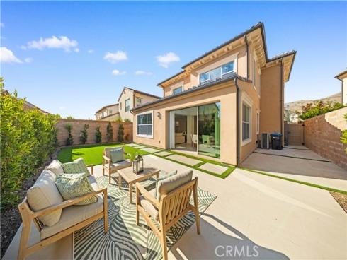 106 Albero , Irvine, CA