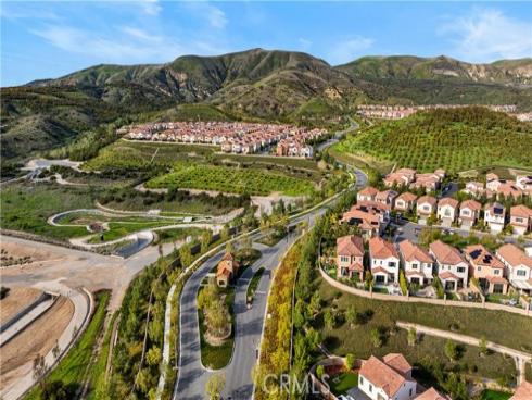 106 Albero , Irvine, CA