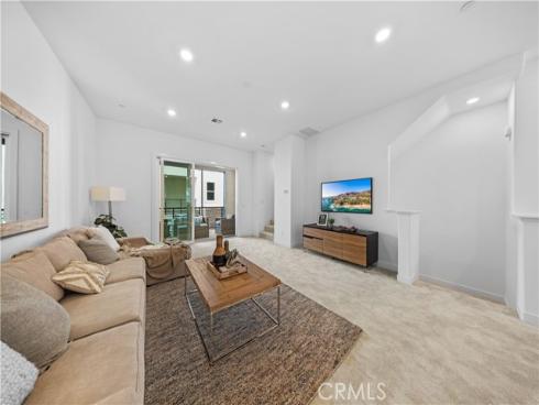 118 Abacus , Irvine, CA