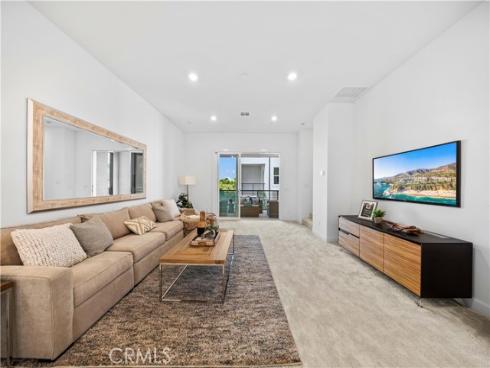 118 Abacus , Irvine, CA