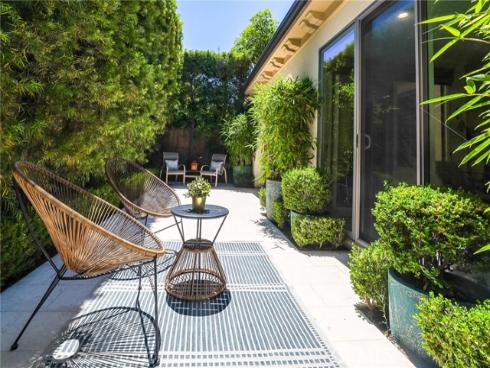 62 Wrangler , Irvine, CA