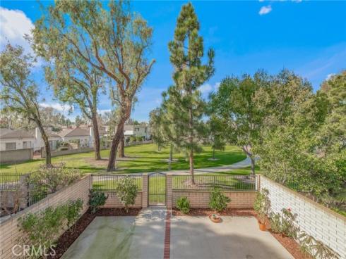 16  Palmento  , Irvine, CA