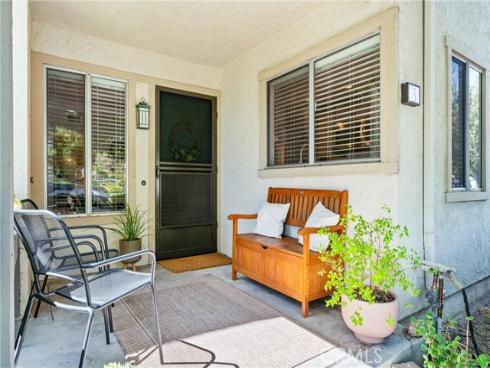 3 Smokestone , Irvine, CA