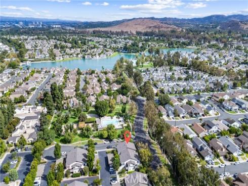 3 Smokestone , Irvine, CA