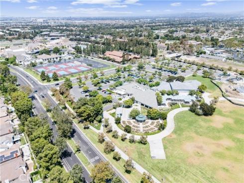 3 Smokestone , Irvine, CA