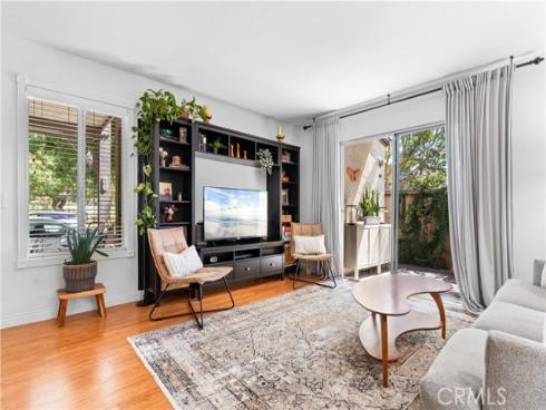 3 Smokestone , Irvine, CA