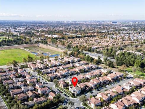 34 Great Lawn , Irvine, CA