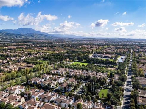 34 Great Lawn , Irvine, CA