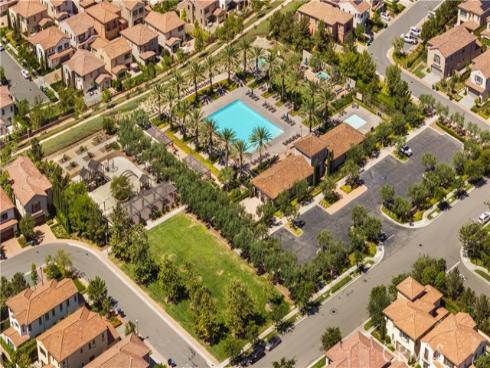 168 Somera , Irvine, CA