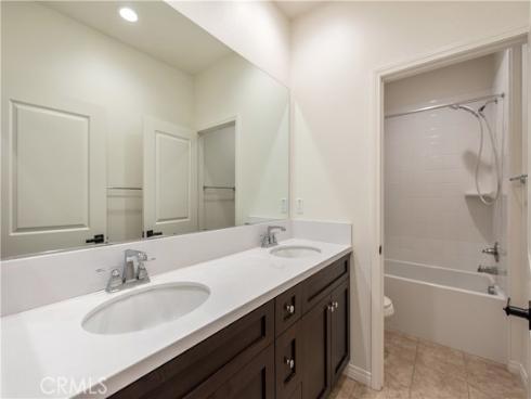 115 Hollow Tree , Irvine, CA