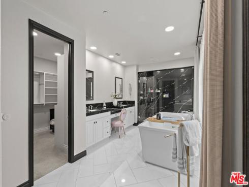 55 Suede , Irvine, CA